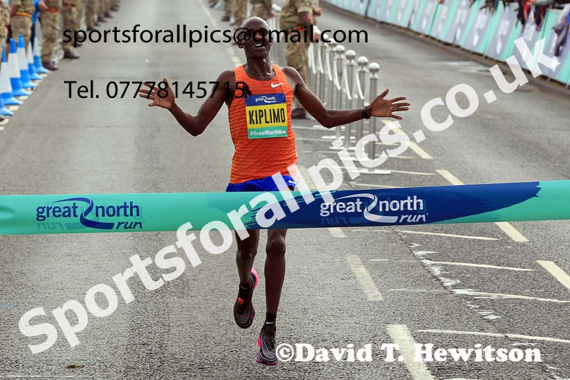 Mens 2022 Great North Run. Photo: David T. Hewitson/Sports for All Pics